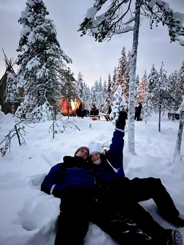 paesaggio innevato - coppia - finlandia
